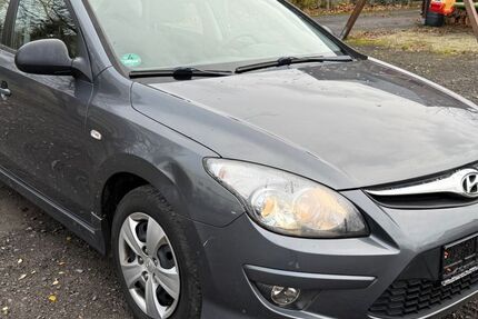 Hyundai i30 263.878 km 2.100 &euro; Herford 32049