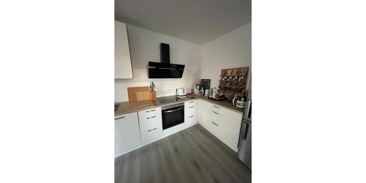 Erdgeschoßwohnung Hüllhorst - 4 Zimmer, 105 m&sup2;, 950&euro; | Angebot:25753640