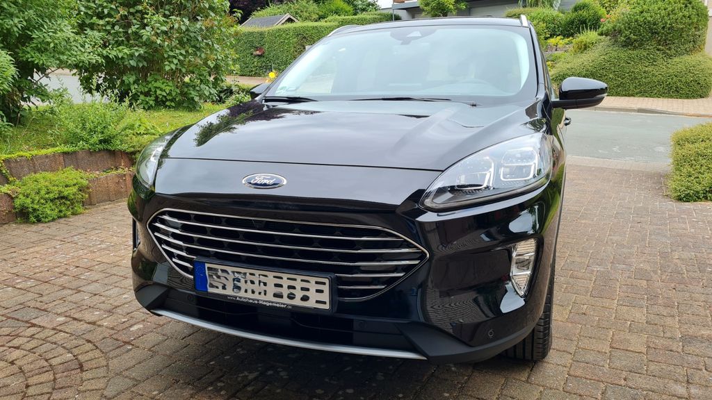 Ford Kuga 33.500 km 24.500 &euro; Bielefeld 33619