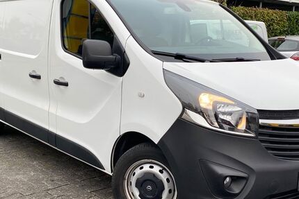 Opel Vivaro 92.250 km 12.900 &euro; Detmold 32758