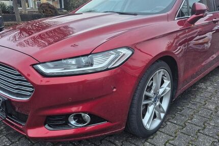 Ford Mondeo 230.000 km 7.999 € Detmold 32756