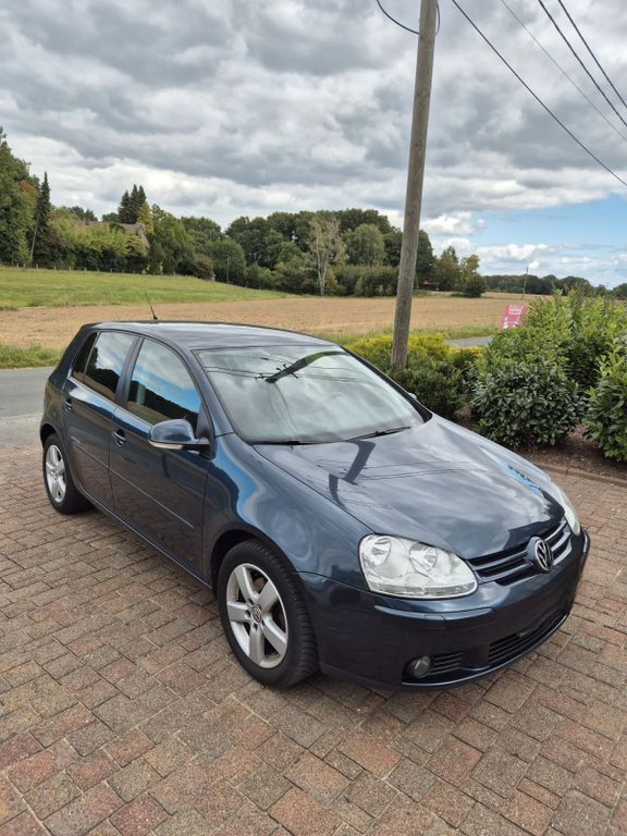 VW Golf 211.382 km 3.490 € Werther/Westfalen 33824