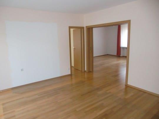 Erdgeschoßwohnung Bielefeld Heepen - 4 Zimmer, 96 m&sup2;, 910&euro; | Angebot:26066415