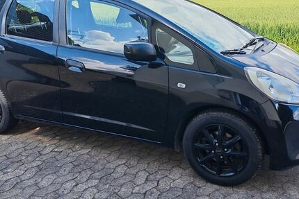 Honda Jazz 168.100 km 3.300 &euro; Leopoldshöhe 33818