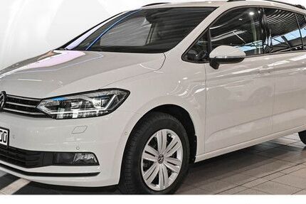 VW Touran 29.980 km 38.980 € Bielefeld 33689
