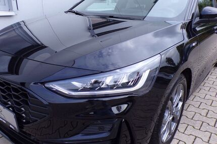 Ford Focus 10.993 km 22.950 &euro; Bad Oeynhausen 32547