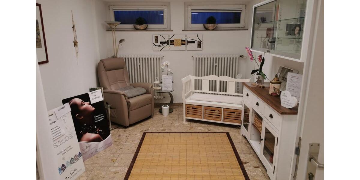Kosmetikstudio in super Lage (Bad Salzuflen) inklv. Ausstattung zimmer