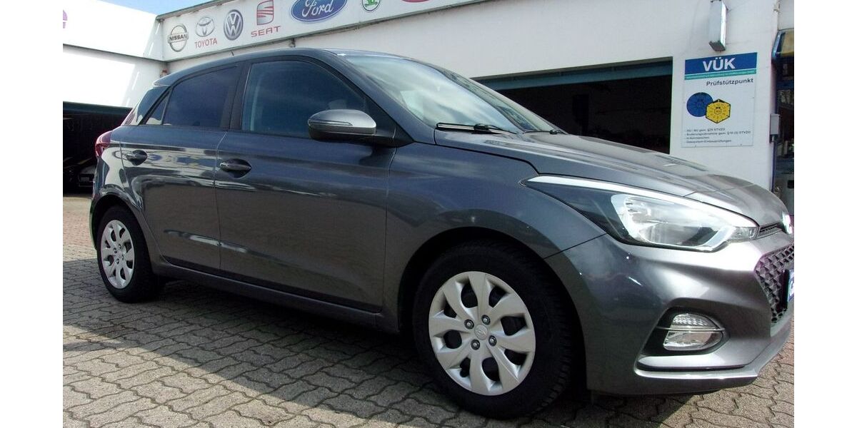 Hyundai i20 64.500 km 11.690 &euro; Herford 32051