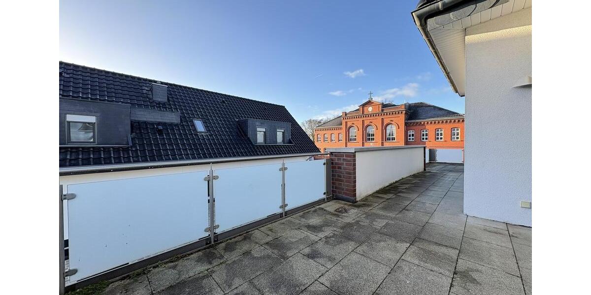 Penthouse mit sonniger Dachterrasse nahe der Innenstadt von Gütersloh 3 zimmer