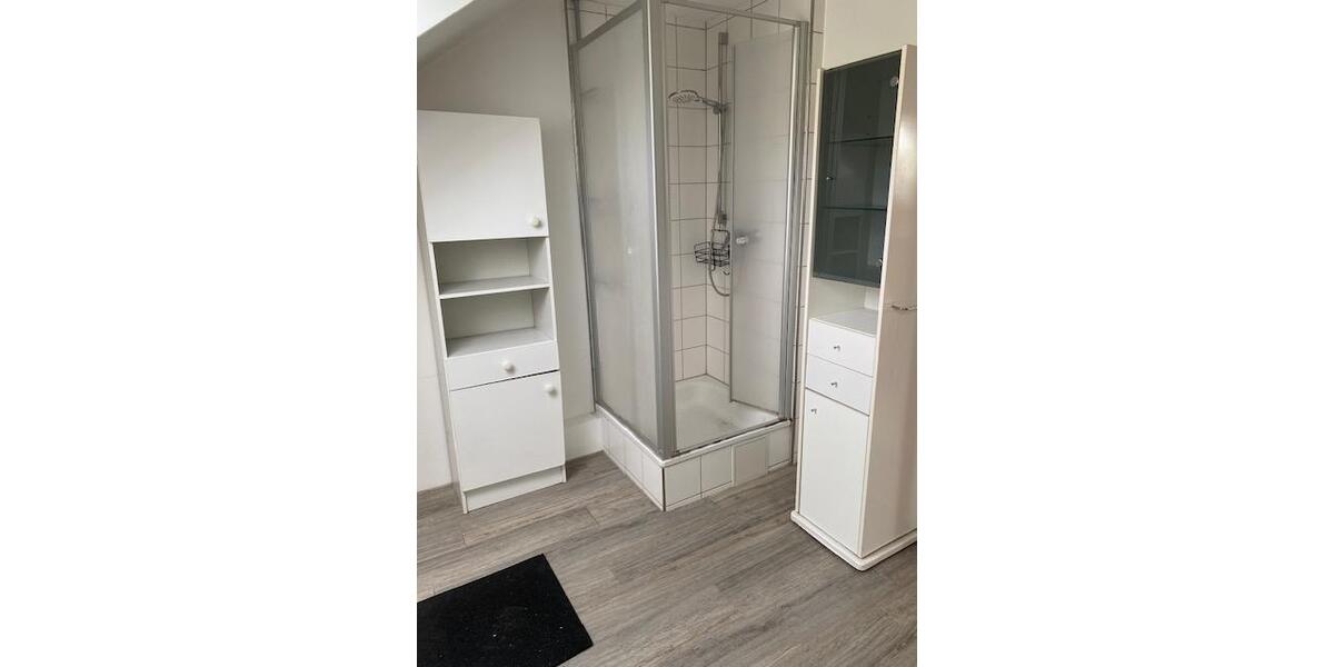 Dachgeschoßwohnung Detmold Hiddesen - 3.5 Zimmer, 62 m&sup2;, 520&euro; | Angebot:26335327