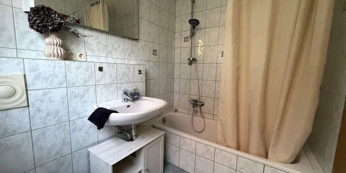 Mehrfamilienhaus, Wohnhaus Vlotho - 6 Zimmer, 175 m&sup2;, 370.000&euro; | Angebot:25718866