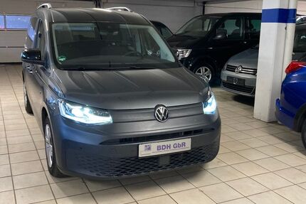 VW Caddy 68.500 km 24.999 &euro; Bielefeld 33613