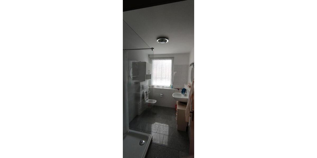 Erdgeschoßwohnung Detmold Hakedahl - 3 Zimmer, 73 m&sup2;, 145.000&euro; | Angebot:24787287