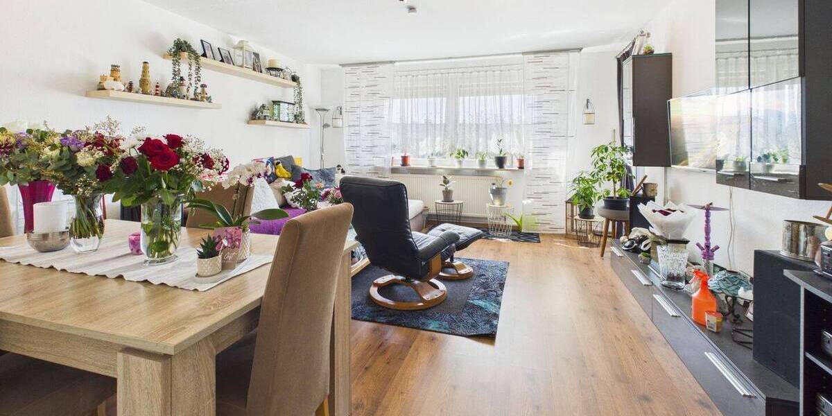 Etagenwohnung Bielefeld Jöllenbeck - 3 Zimmer, 79 m&sup2;, 174.000&euro; | Angebot:26245298