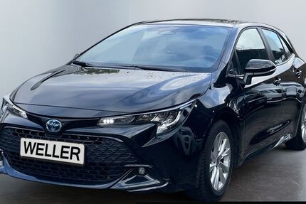 Toyota Corolla 21.100 km 23.749 &euro; Herford 32049