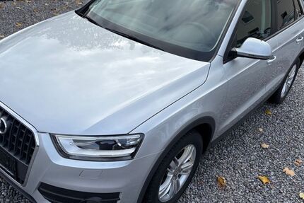 Audi Q3 139.880 km 13.990 € Paderborn 33104