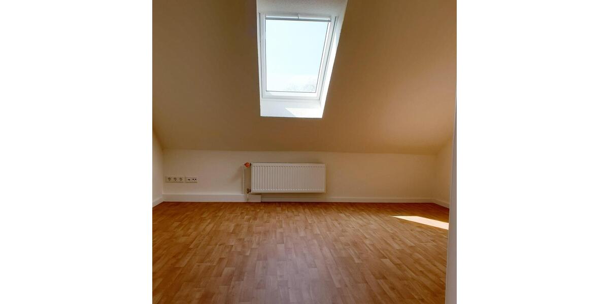 Dachgeschoßwohnung Gütersloh Avenwedde - 2 Zimmer, 37 m&sup2;, 365&euro; | Angebot:24976613