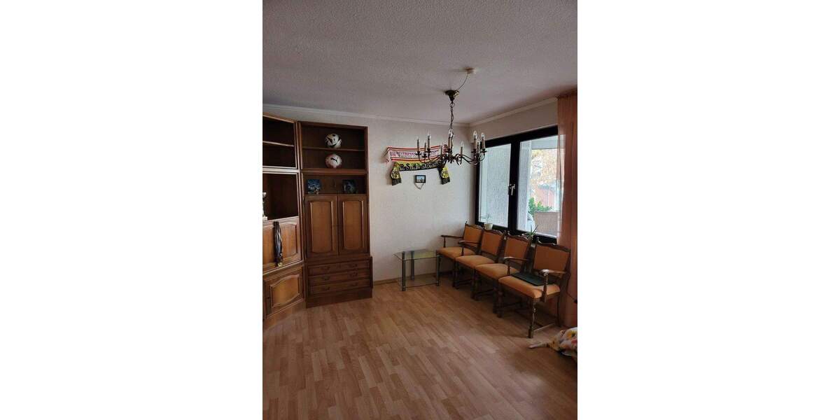 Provisionsfrei, Attraktive 2-Zimmer-Wohnung mit drei Balkonen und TG in der Innenstadt 2 zimmer