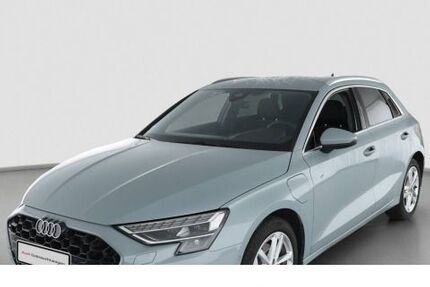 Audi A3 9.604 km 38.410 &euro; Detmold 32756