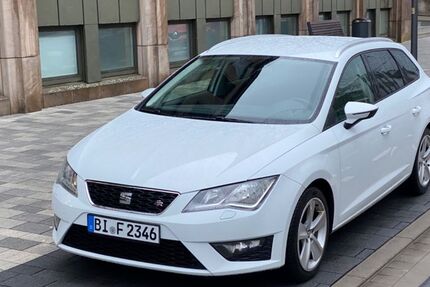 Seat Leon 108.000 km 10.900 &euro; Bielefeld 33647