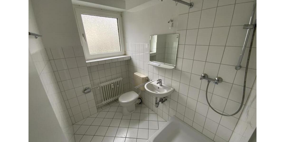 Erdgeschoßwohnung Gütersloh - 5 Zimmer, 123 m&sup2;, 1.026&euro; | Angebot:25712277