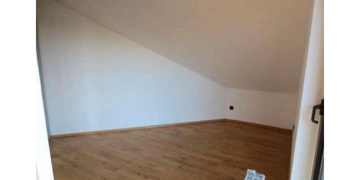 Dachgeschoßwohnung Bielefeld Stieghorst - 1.5 Zimmer, 48 m&sup2;, 480&euro; | Angebot:25723634