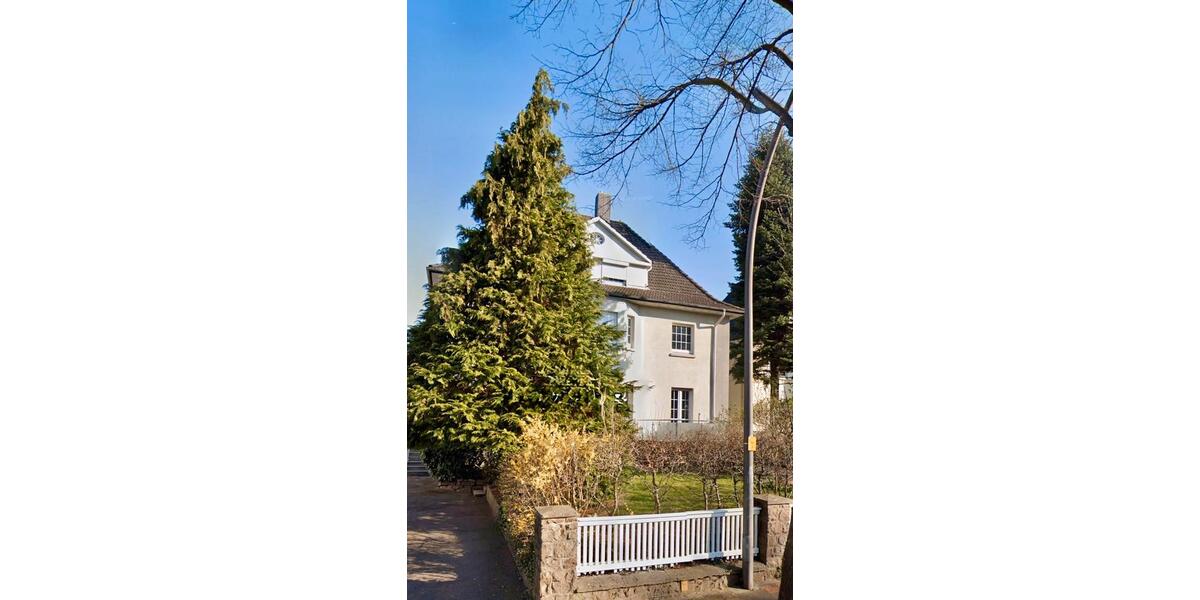 Etagenwohnung Bad Oeynhausen - 6 Zimmer, 135 m&sup2;, 430.000&euro; | Angebot:24840847