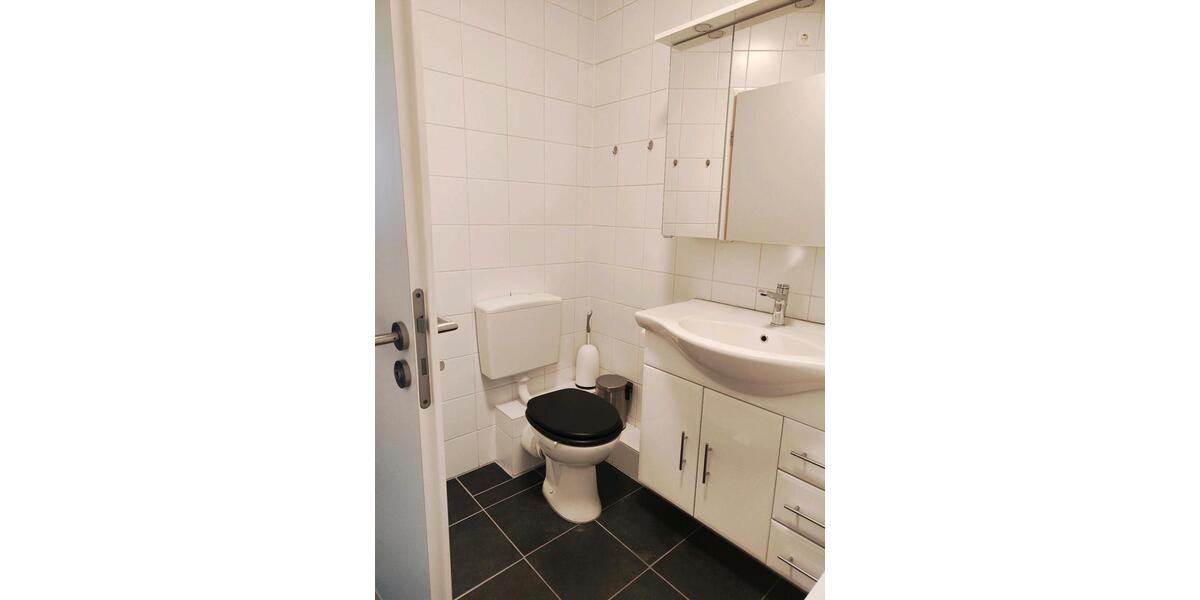 Dachgeschoßwohnung Bielefeld Schildesche - 3 Zimmer, 76 m&sup2;, 233.000&euro; | Angebot:27406461