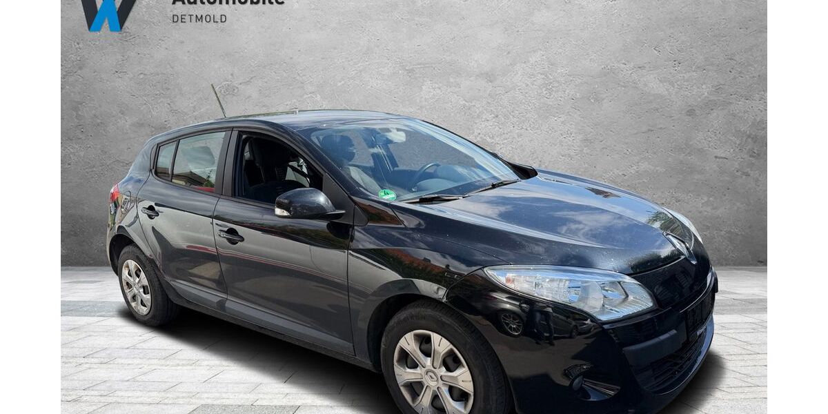 Renault Megane 182.000 km 2.999 &euro; Detmold 32758