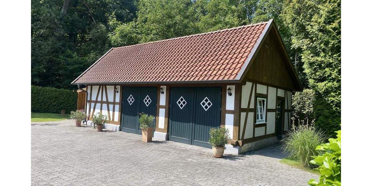 Idyllisches Fachwerkhaus mit Einliegerwohnung & Garten in Sennestadt 5 zimmer