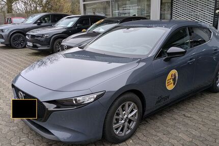 Mazda 3 13.000 km 24.990 &euro; Hiddenhausen 32120