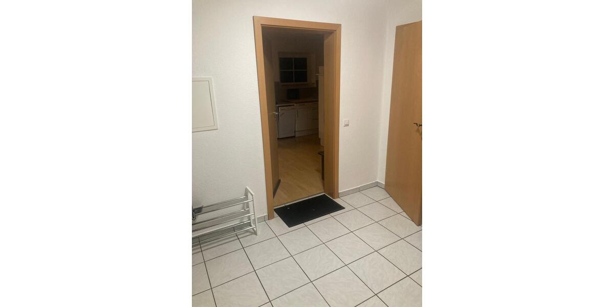 Single Souterrainwohnung ab 0426 oder früher DT-Pivitsheide VL 2 zimmer
