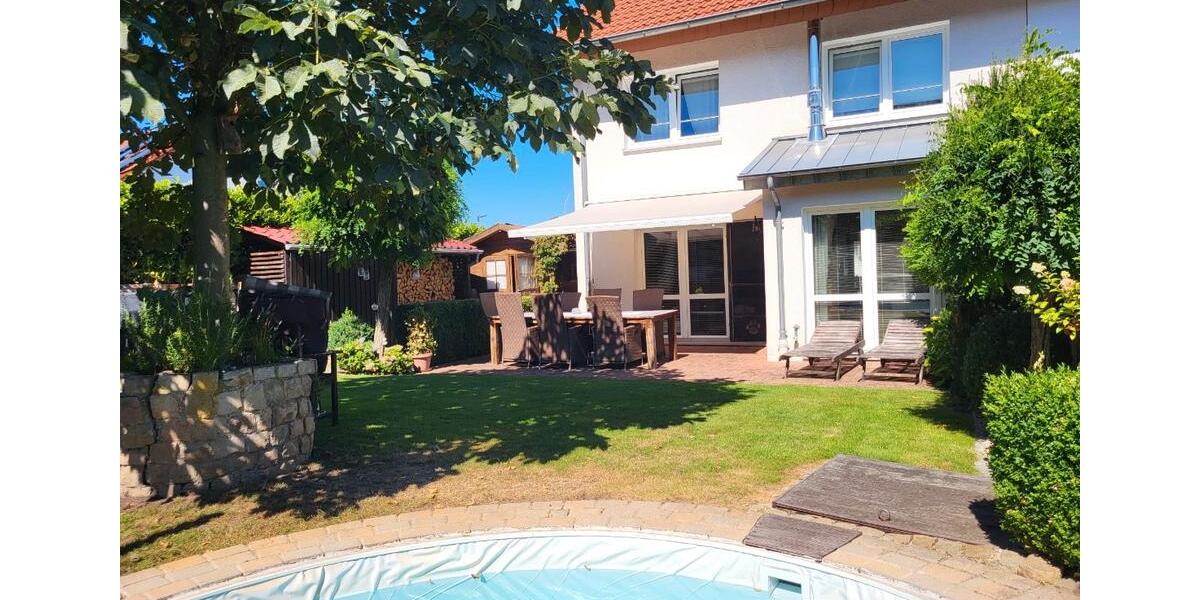 Doppelhaushälfte Leopoldshöhe - 6 Zimmer, 160 m&sup2;, 450.000&euro; | Angebot:27083277