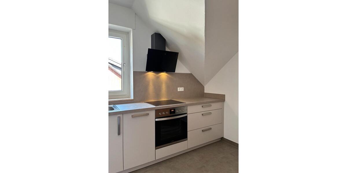 Dachgeschoßwohnung Herford Falkendiek - 2 Zimmer, 65 m&sup2;, 650&euro; | Angebot:26119904