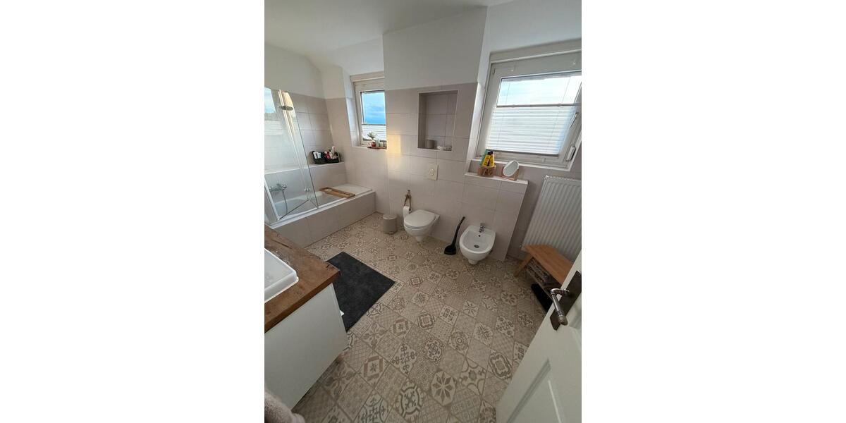 Einfamilienhaus Lage - 6 Zimmer, 120 m&sup2;, 365.000&euro; | Angebot:26933725