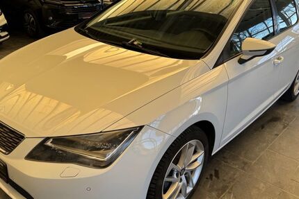 Seat Leon 117.000 km 8.999 &euro; Versmold 33775