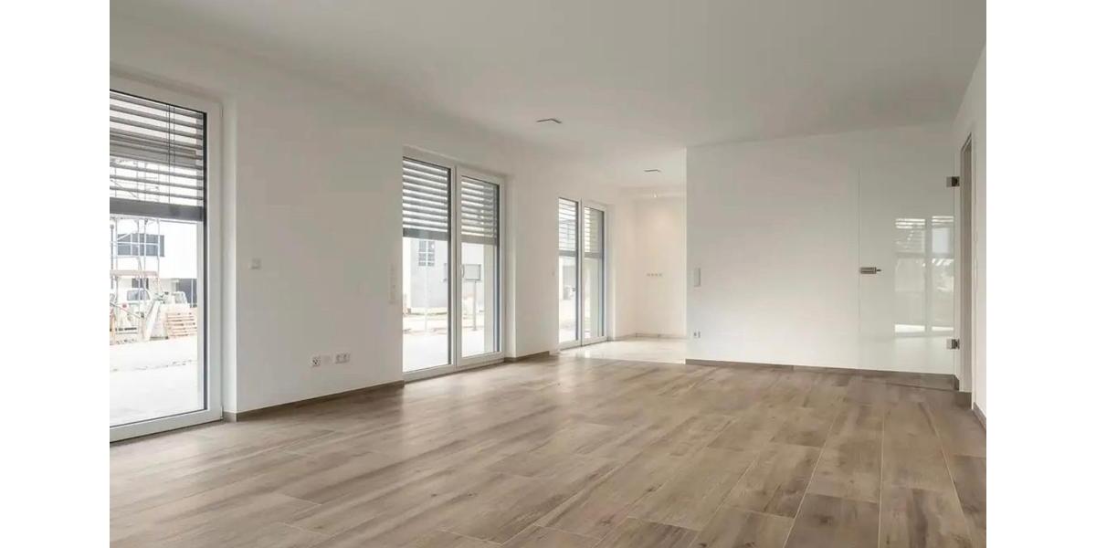 Erdgeschoßwohnung Bielefeld Heepen - 3 Zimmer, 132 m&sup2;, 1.650&euro; | Angebot:26186512