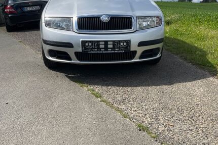 Skoda Fabia 148.826 km 2.150 &euro; Vlotho 32602