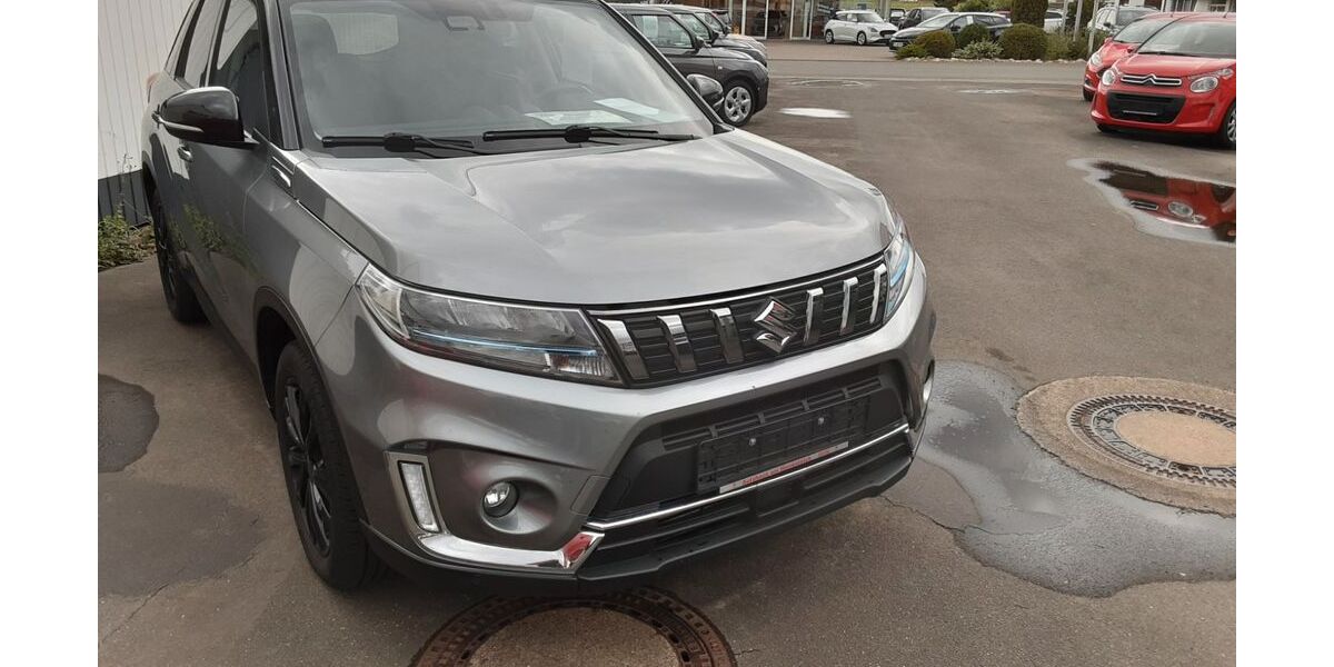 Suzuki Vitara 64.900 km 18.490 &euro; Melle 49324