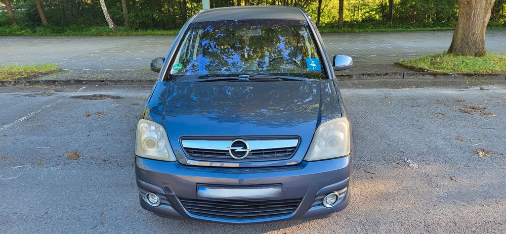 Opel Meriva 152.000 km 2.500 &euro; Halle Westfalen 33790