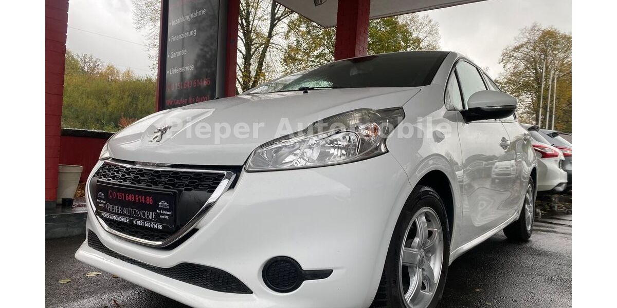 Peugeot 208 146.000 km 4.290 &euro; Oerlinghausen 33813