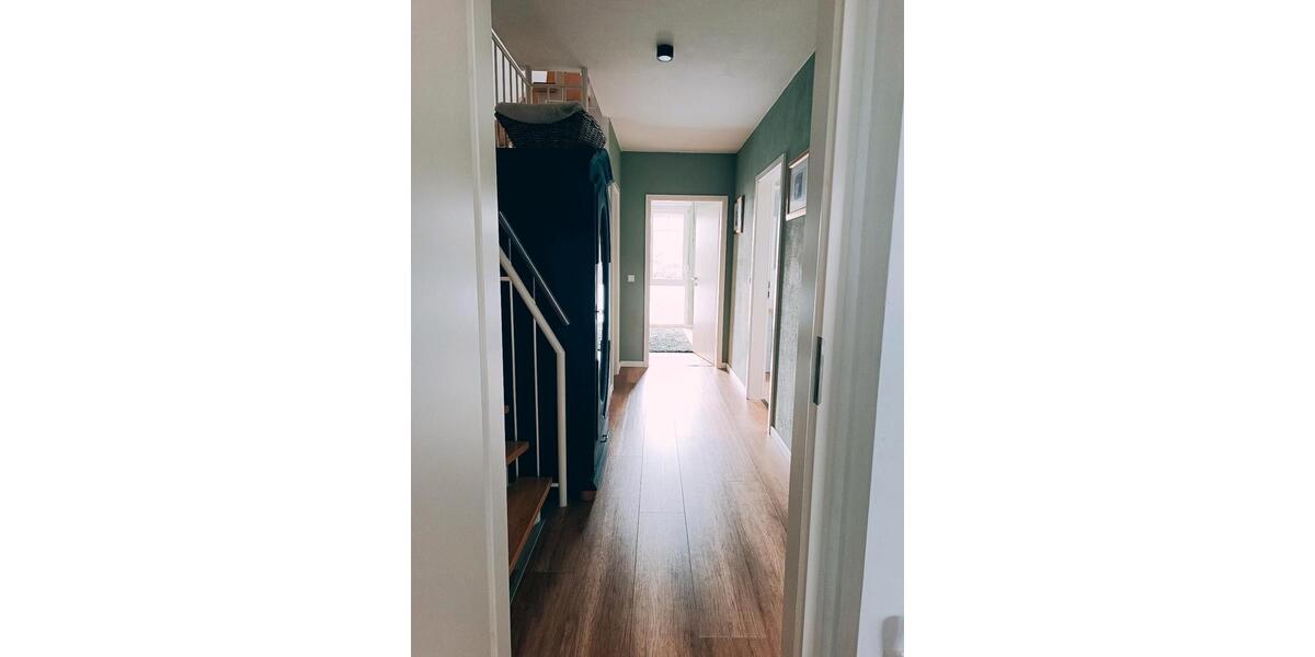 Reihenhaus Steinhagen - 4 Zimmer, 183 m&sup2;, 1.650&euro; | Angebot:25647278