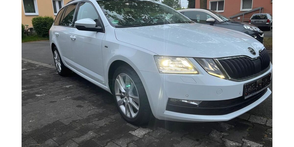 Skoda Octavia 158.435 km 11.900 &euro; Gütersloh 33332