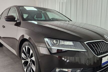Skoda Superb 35.896 km 22.490 &euro; Schloß Holte-Stukenbrock 33758