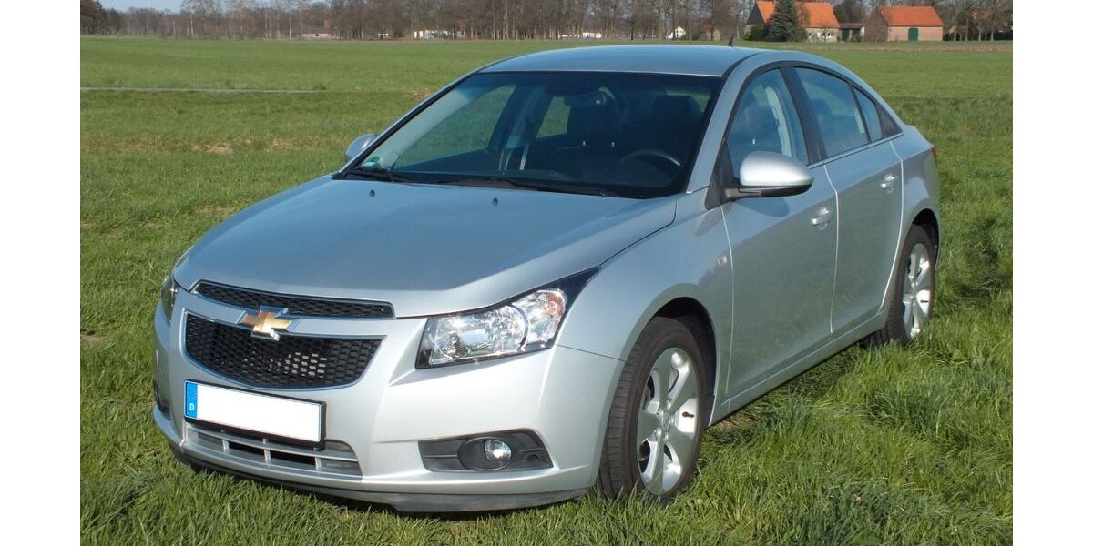 Chevrolet Cruze 95.500 km 5.990 &euro; Bielefeld 33647