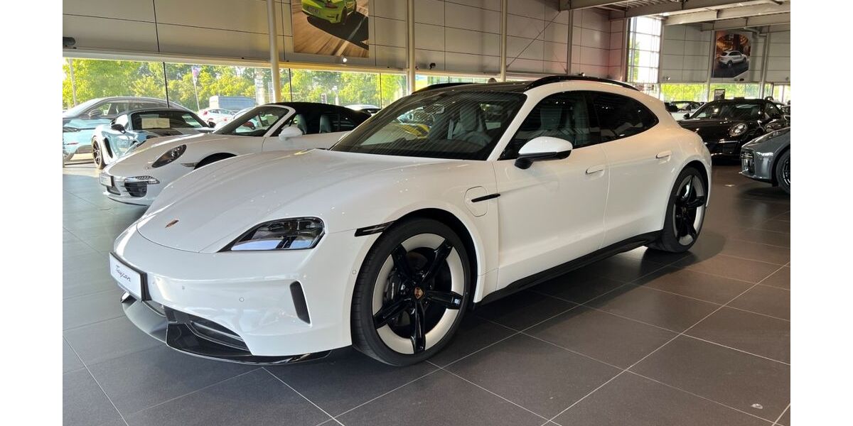 Porsche Taycan 8.000 km 119.900 &euro; Bielefeld 33719