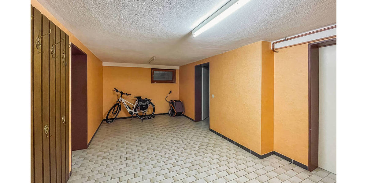 Mehrfamilienhaus, Wohnhaus Hiddenhausen Lippinghausen - 8 Zimmer, 233 m&sup2;, 749.000&euro; | Angebot:23964686