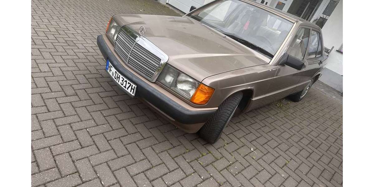 Mercedes-Benz 190 273.000 km 5.199 &euro; Herford, Hansestadt 32052