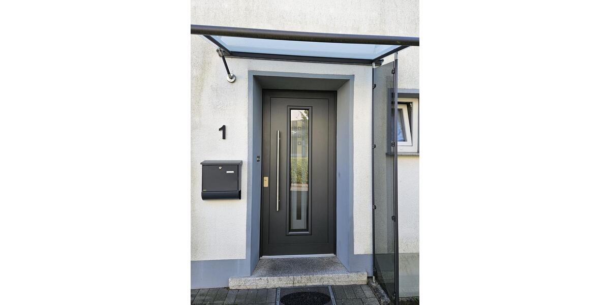 Reihenhaus Bad Salzuflen - 3 Zimmer, 100 m&sup2;, 320.000&euro; | Angebot:25963086