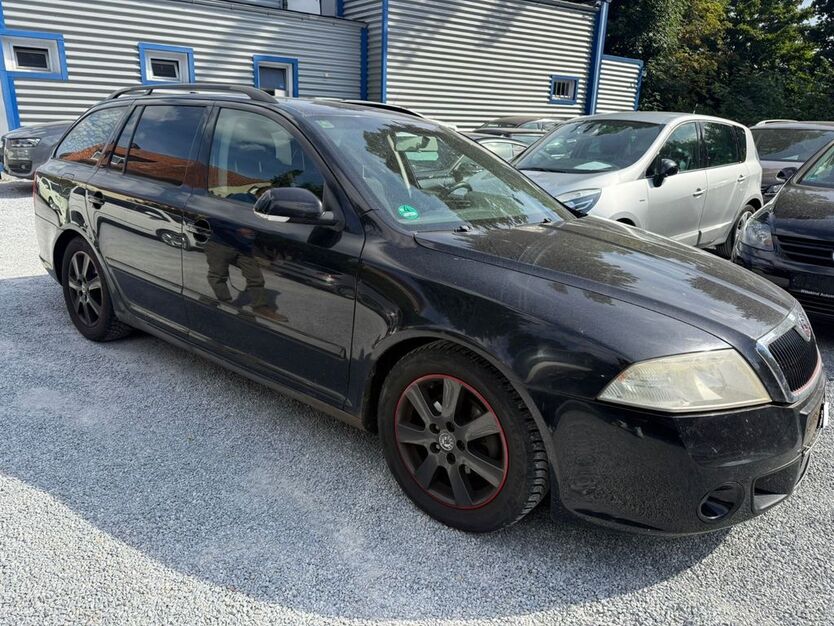 Skoda Octavia 203.000 km 2.499 € Detmold 32758